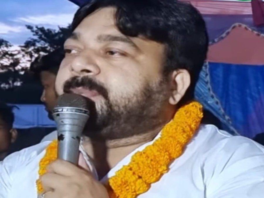 साहिल सौरभ की तस्वीर।