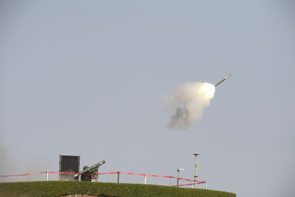 DRDO ने किया VSHORADS मिसाइल का परीक्षण।