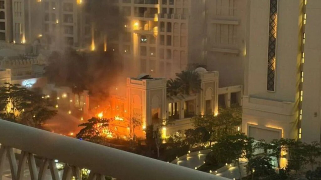 dubai-palm-jumeirah-building-fire-incident-four-injured-civil-defence-update