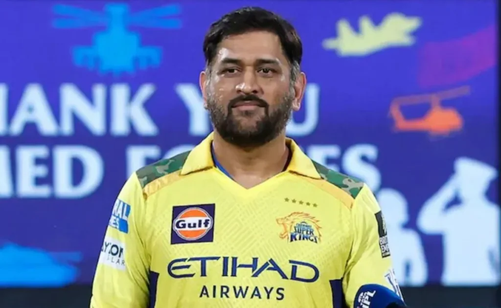 महेंद्र सिंह धोनी को कोर्ट का नोटिस।