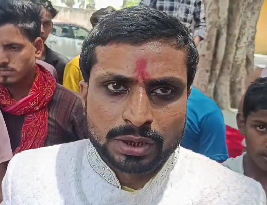 Groom giving statement about Thandai in Jehanabad