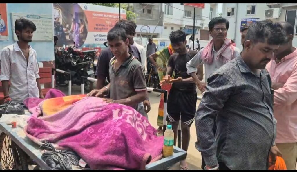 muzaffarpur-road-accident-motipur-four-dead-car-truck-collision